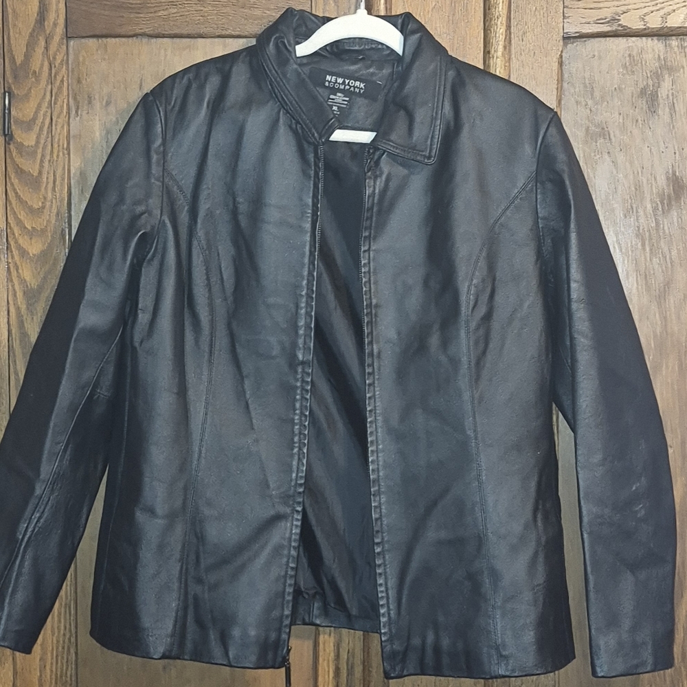 New York & Company Black Leather Coat Womens Size XL, Zip Up - Picture 6 of 6